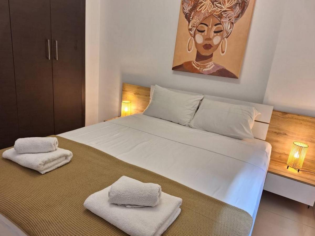 Апартаменты Paramount Gardens D204 *