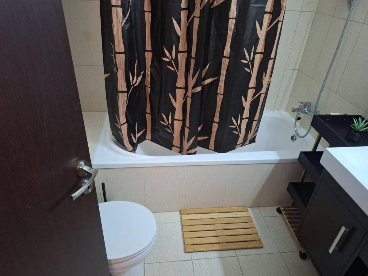Apartment Paramount Gardens D204
