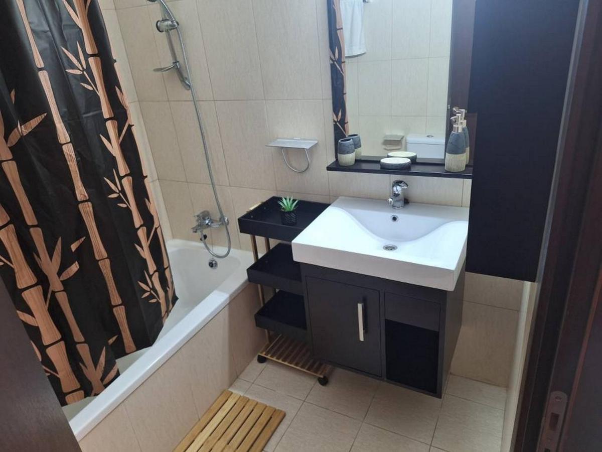 Paramount Gardens D204 Apartment