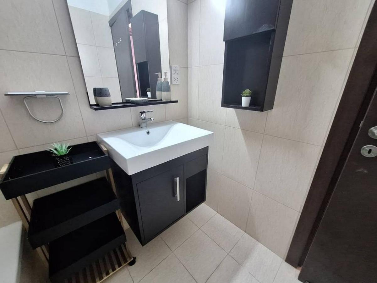 Paramount Gardens D204 Apartment Tersephanou